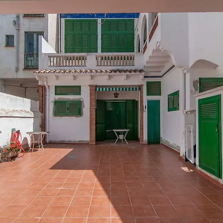 Vakantiehuis Casa Modernista, *